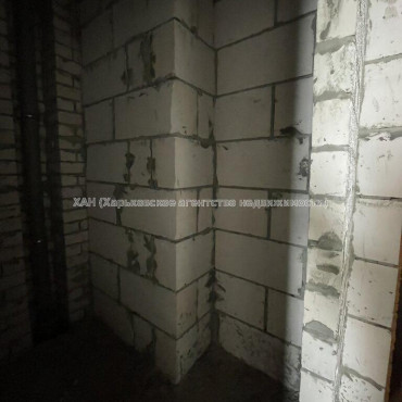 Продам квартиру, Мира ул. , 1 кім., 34.70 м², без внутренних работ 