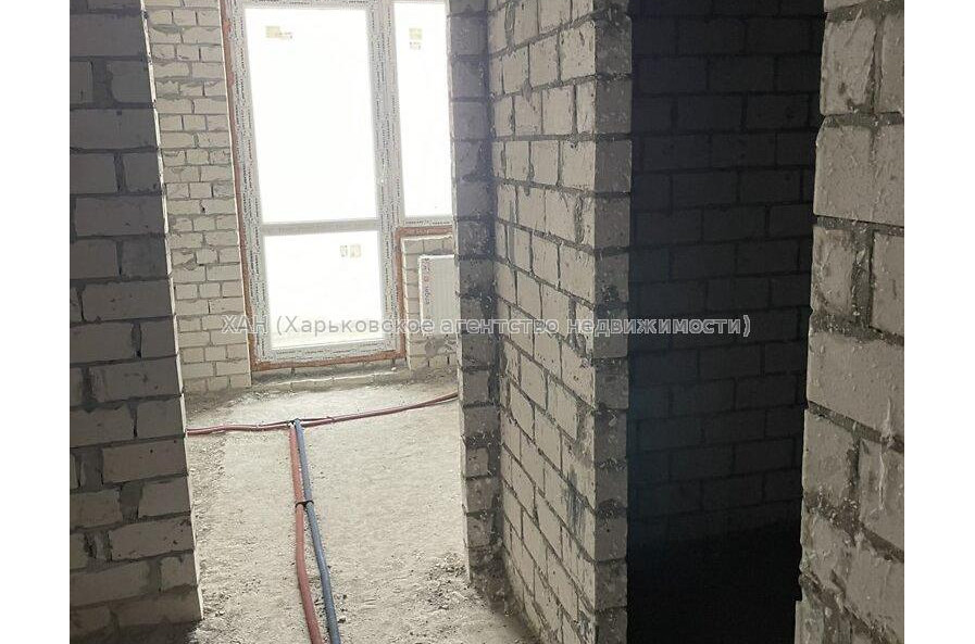 Продам квартиру, Мира ул. , 1 кім., 34.70 м², без внутренних работ 