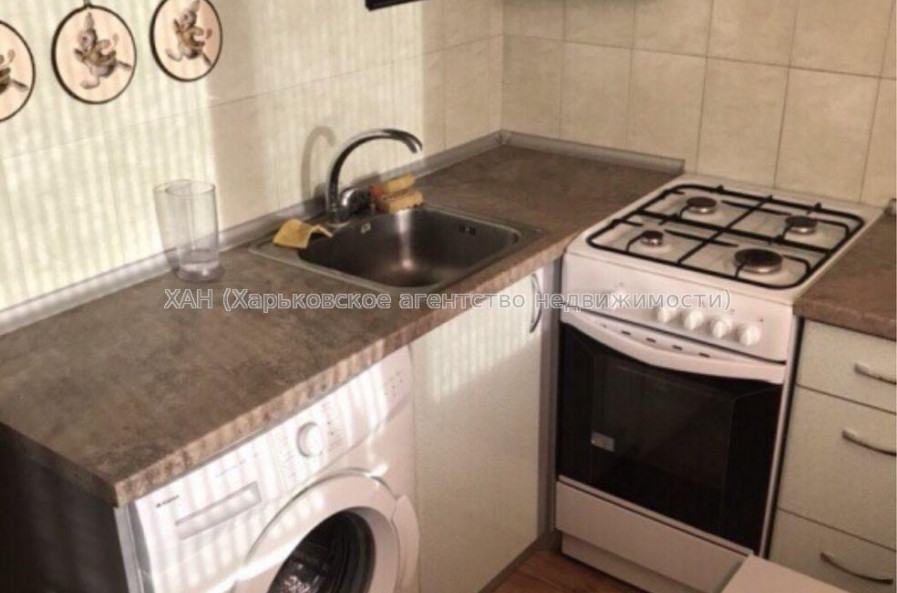 Сдам квартиру, Валентиновская ул. , 2  ком., 45 м², косметический ремонт 