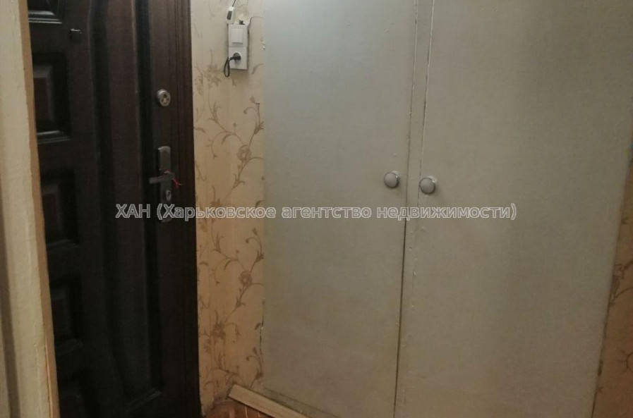 Продам квартиру, Науки просп. , 1  ком., 25 м², советский ремонт 