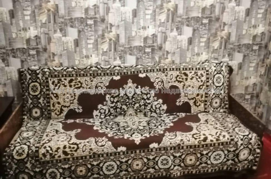 Продам квартиру, Науки просп. , 1  ком., 25 м², советский ремонт 