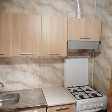 Продам квартиру, Науки просп. , 1  ком., 25 м², советский ремонт 