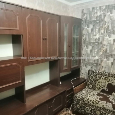 Продам квартиру, Науки просп. , 1  ком., 25 м², советский ремонт 