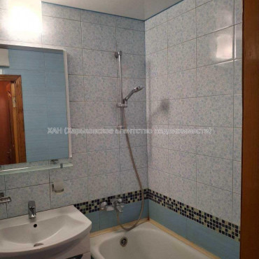 Продам квартиру, Деревянко ул. , 2  ком., 50 м², косметический ремонт 