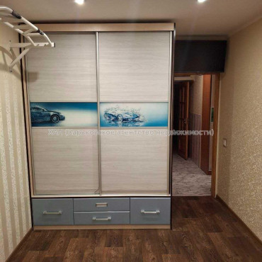 Продам квартиру, Деревянко ул. , 2  ком., 50 м², косметический ремонт 