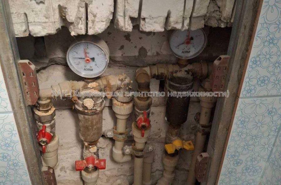 Продам квартиру, Деревянко ул. , 2  ком., 50 м², косметический ремонт 