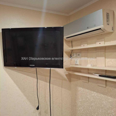 Продам квартиру, Деревянко ул. , 2  ком., 50 м², косметический ремонт 