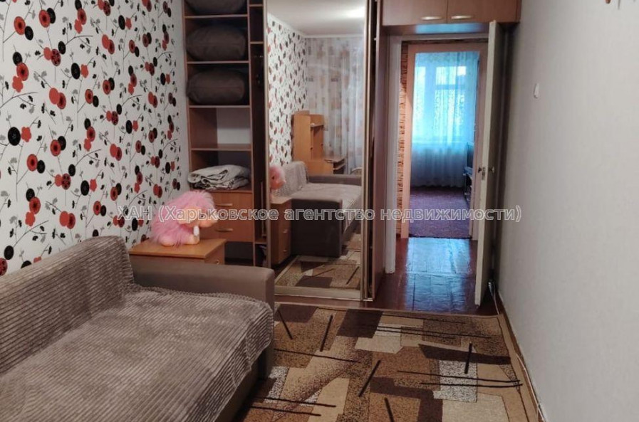 Продам квартиру, Ньютона ул. , 2 кім., 47 м², косметический ремонт 