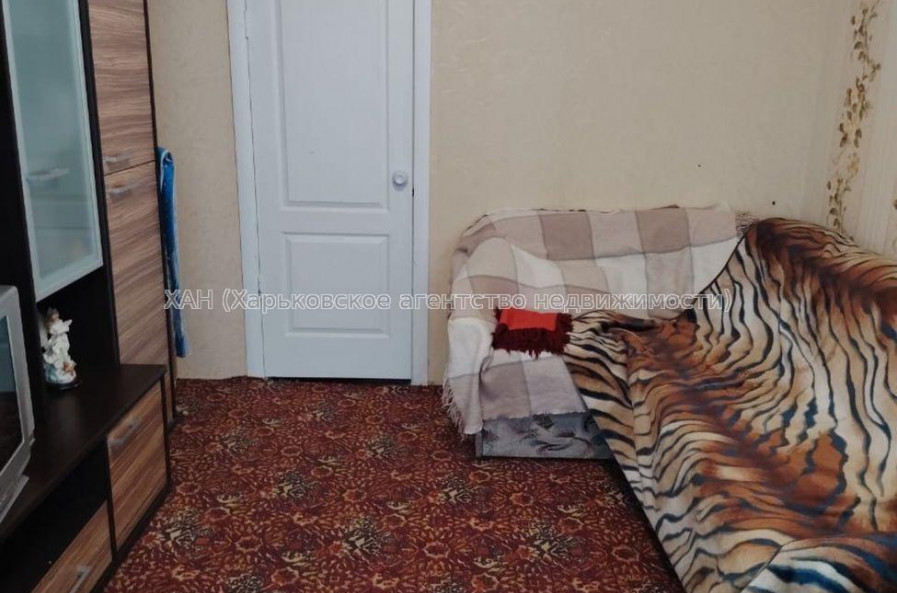 Продам квартиру, Ньютона ул. , 2 кім., 47 м², косметический ремонт 