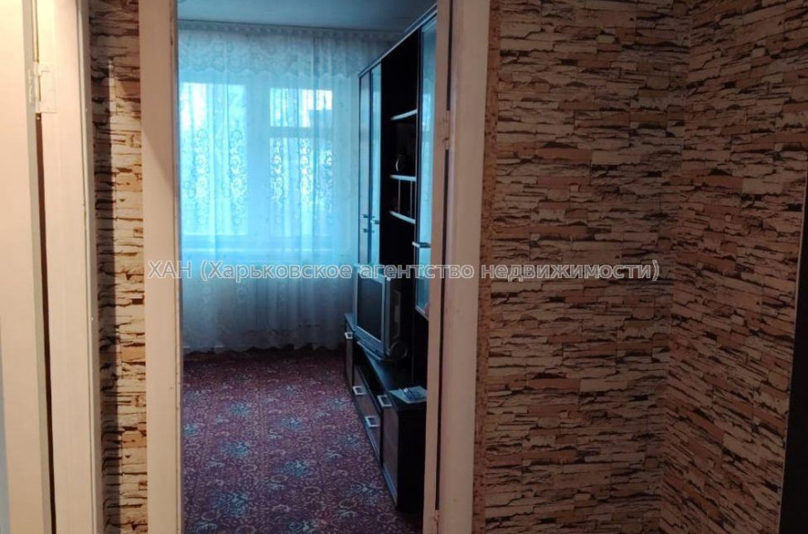 Продам квартиру, Ньютона ул. , 2 кім., 47 м², косметический ремонт 