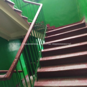 Продам квартиру, Камышева ул. , 1  ком., 14 м², косметический ремонт 