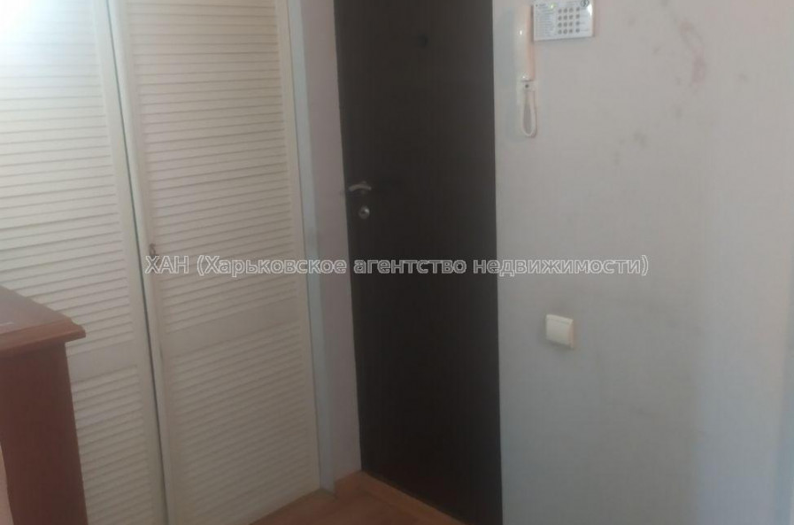 Здам квартиру, Защитников Неба ул. , 46В , 1 кім., 38 м², капитальный ремонт 