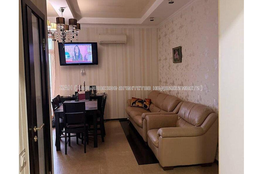 Продам квартиру, Победы просп. , 2  ком., 79.60 м², евроремонт 