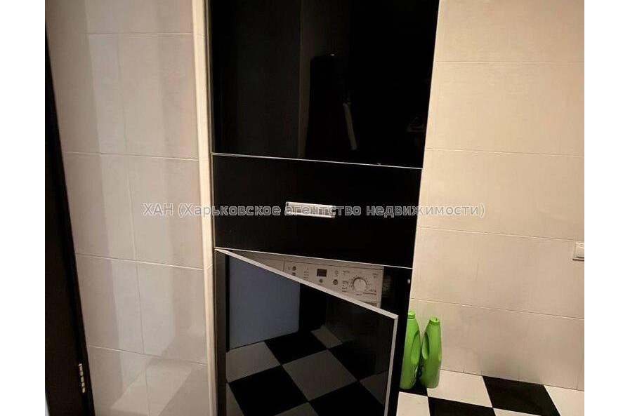 Продам квартиру, Победы просп. , 2  ком., 79.60 м², евроремонт 