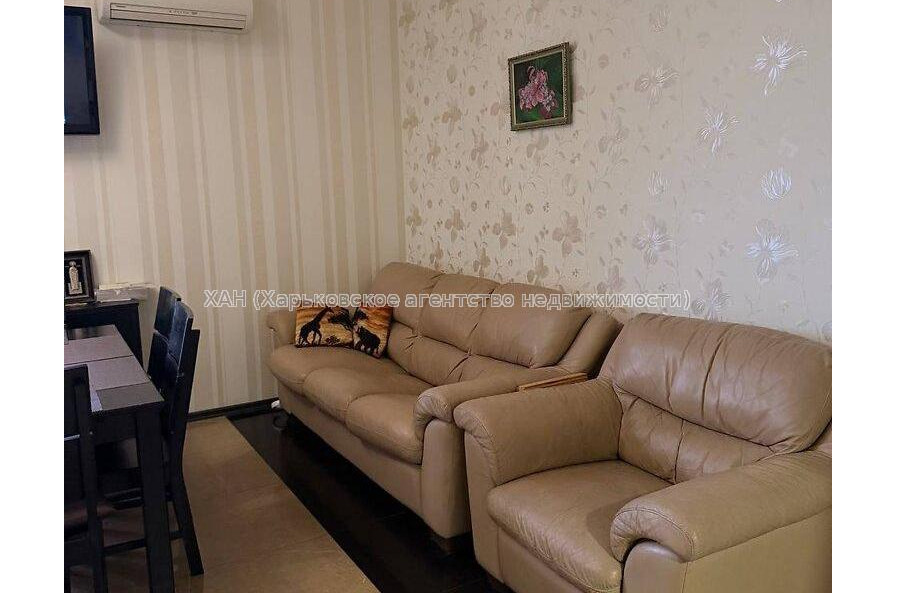 Продам квартиру, Победы просп. , 2  ком., 79.60 м², евроремонт 