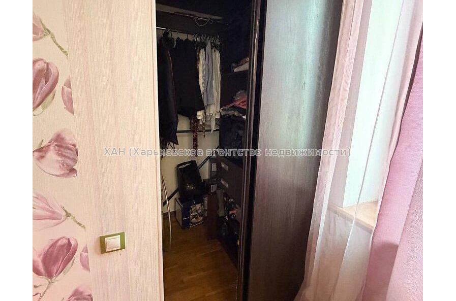 Продам квартиру, Победы просп. , 2  ком., 79.60 м², евроремонт 