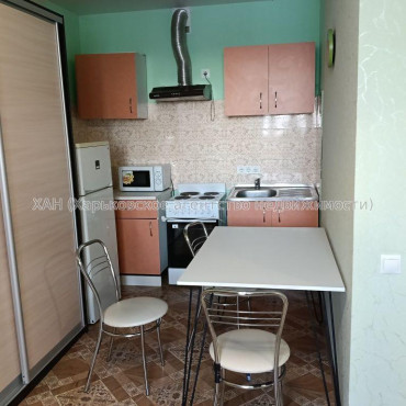 Продам квартиру, Шевченковский пер. , 1  ком., 35.60 м², капитальный ремонт 