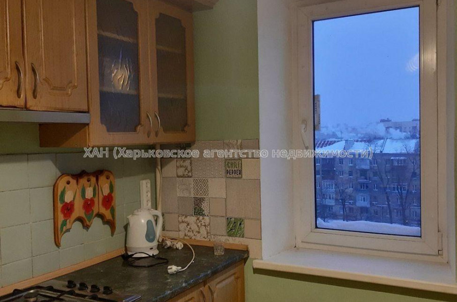 Продам квартиру, Славянская ул. , 2 кім., 50 м², капитальный ремонт 