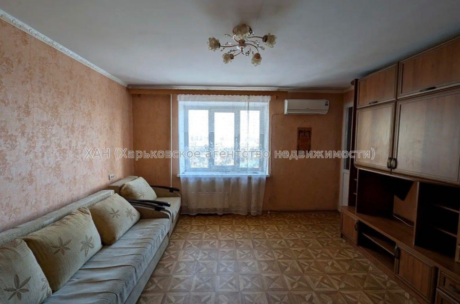 Продам квартиру, Славянская ул. , 2  ком., 50 м², капитальный ремонт 