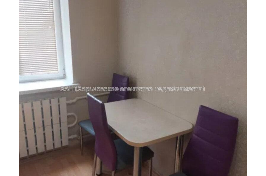 Продам квартиру, Щукина ул. , 1 кім., 20.80 м², косметический ремонт 