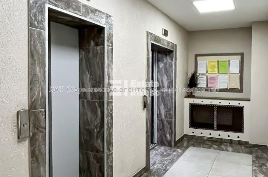 Продам квартиру, Науки просп. , 3 кім., 67 м², евроремонт 