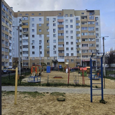 Продам квартиру, Льва Ландау просп. , 1  ком., 36 м², евроремонт 
