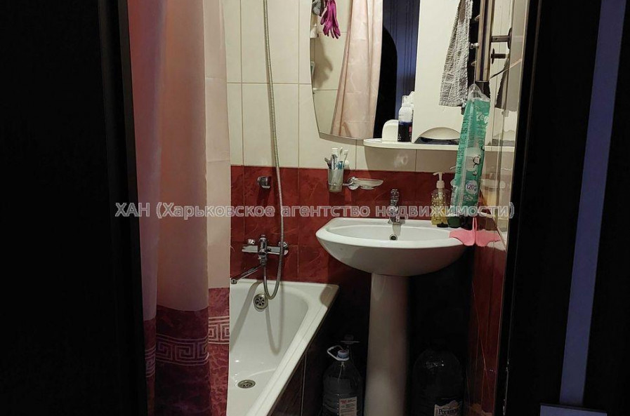 Продам квартиру, Дмитрия Коцюбайло ул. , 2 кім., 45 м², капитальный ремонт 