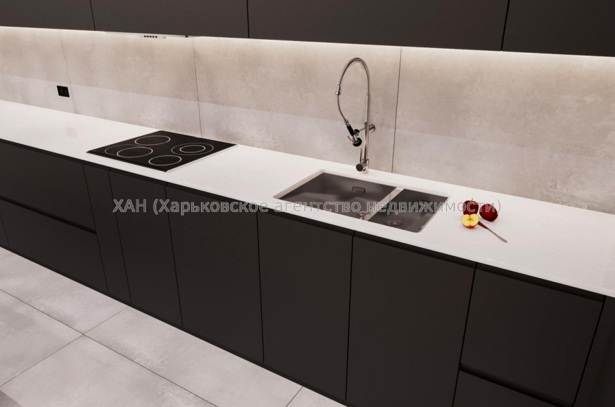 Продам квартиру, Банный пер. , 3  ком., 130 м², частичный ремонт 