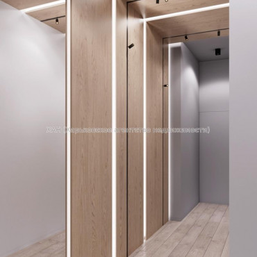 Продам квартиру, Банный пер. , 3  ком., 130 м², частичный ремонт 