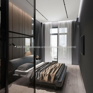 Продам квартиру, Банный пер. , 3  ком., 130 м², частичный ремонт 