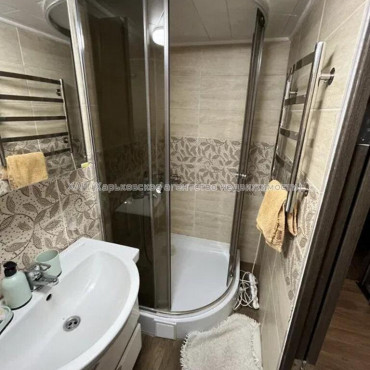 Продам квартиру, Шевченковский пер. , 1 кім., 18.20 м², евроремонт 