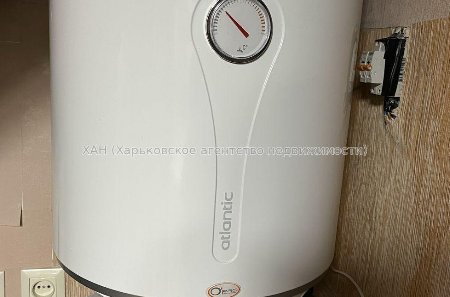 Продам квартиру, Шевченковский пер. , 1 кім., 18.20 м², евроремонт 