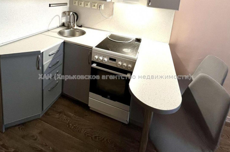 Продам квартиру, Шевченковский пер. , 1 кім., 18.20 м², евроремонт 