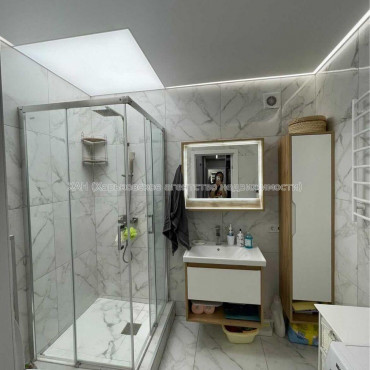 Продам квартиру, Рогатинский проезд , 1 кім., 45.90 м², евроремонт 