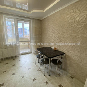 Сдам квартиру, Лисаветинская ул. , 1  ком., 42 м², авторский дизайн 