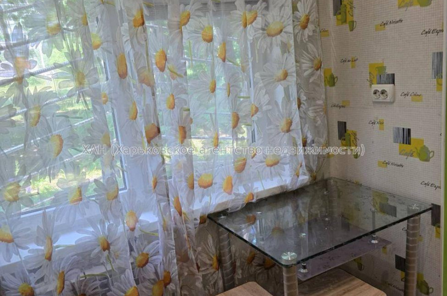 Здам квартиру, Победы просп. , 76 , 1 кім., 35 м², капитальный ремонт 