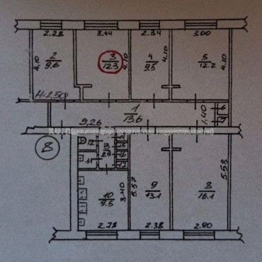 Продам квартиру, 23 Августа ул. , 1 кім., 12 м², без ремонта 