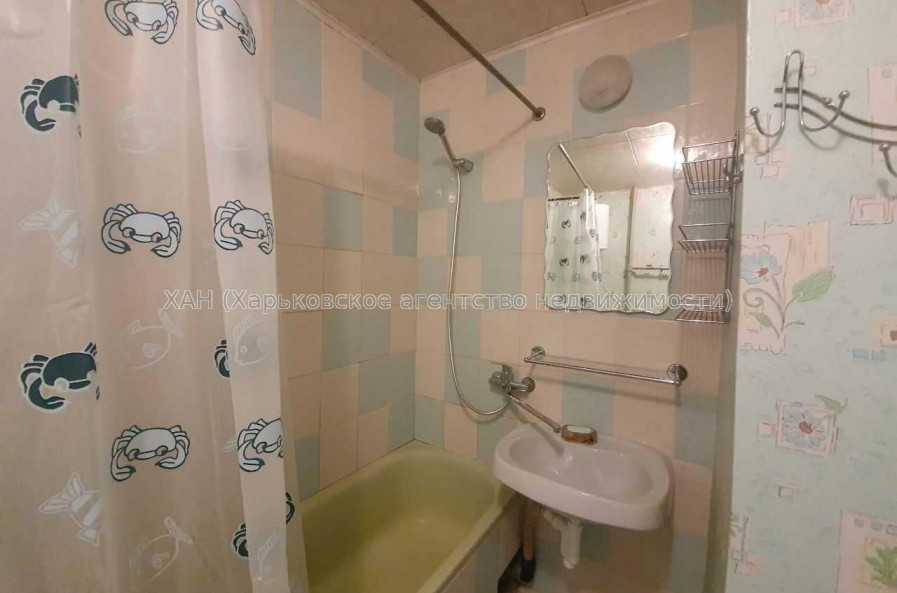 Продам квартиру, Электроинструментальный пер. , 1 кім., 39.10 м², косметический ремонт 