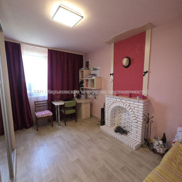 Продам квартиру, Гвардейцев Широнинцев ул. , 113 , 3 кім., 65 м², косметический ремонт 