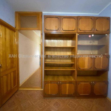 Продам квартиру, Натальи Ужвий ул. , 80 , 3  ком., 71.20 м², косметический ремонт 