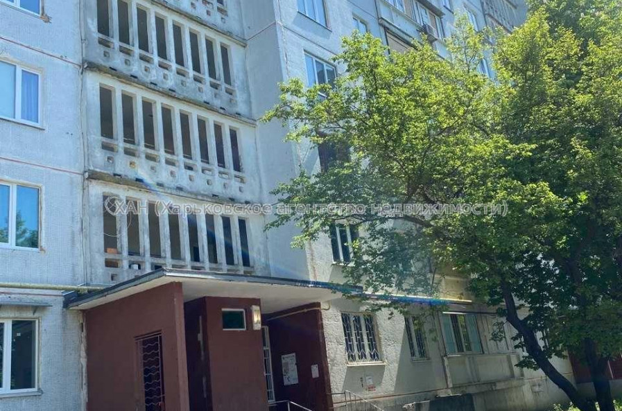 Продам квартиру, Натальи Ужвий ул. , 80 , 3  ком., 71.20 м², косметический ремонт 