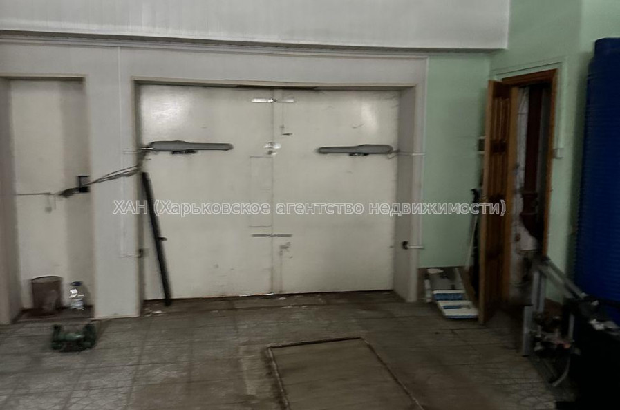 Продам дом, Бассейная ул. , 328 м², 15 сот., косметический ремонт 