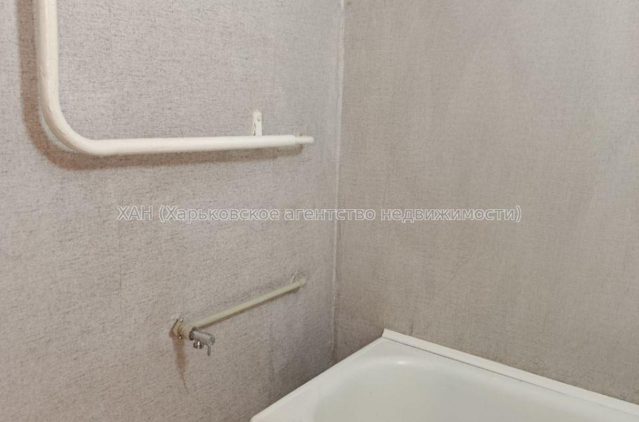 Продам квартиру, Болградская ул. , 1  ком., 40 м², советский ремонт 