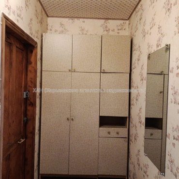 Продам квартиру, Болградская ул. , 1  ком., 40 м², советский ремонт 