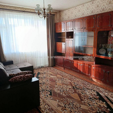 Продам квартиру, Болградская ул. , 1  ком., 40 м², советский ремонт 