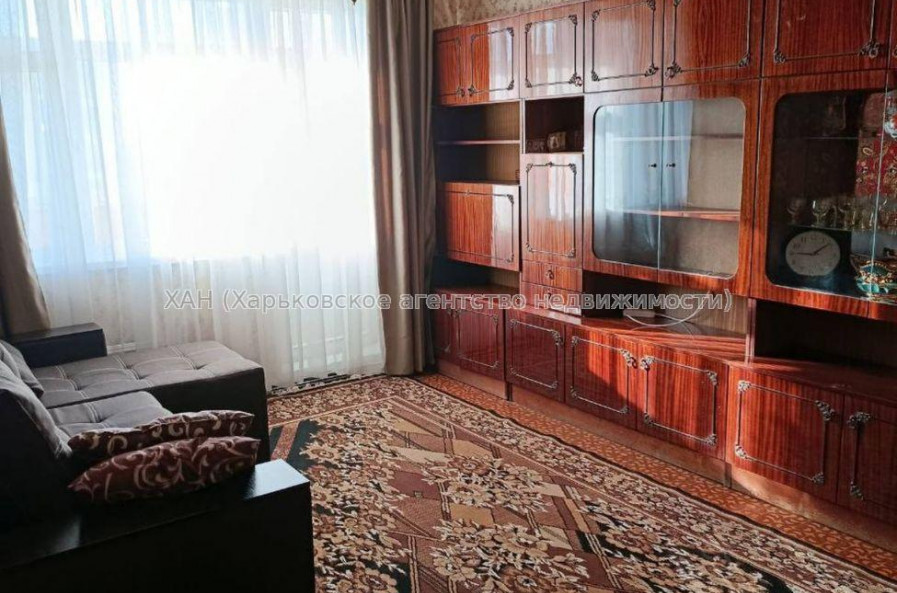 Продам квартиру, Болградская ул. , 1  ком., 40 м², советский ремонт 