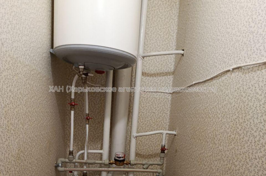 Продам квартиру, Болградская ул. , 1 кім., 40 м², советский ремонт 