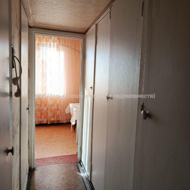 Продам квартиру, Болградская ул. , 1  ком., 40 м², советский ремонт 