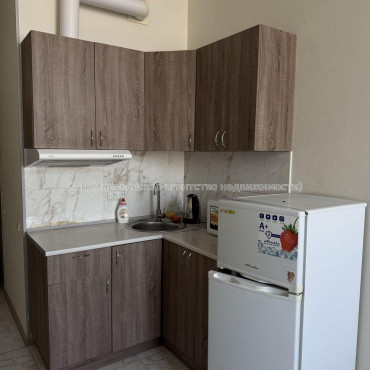 Продам квартиру, Салтовское шоссе , 1  ком., 23 м², капитальный ремонт 