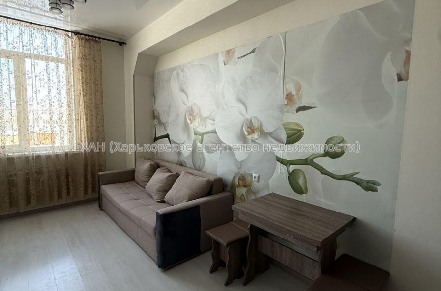 Продам квартиру, Салтовское шоссе , 1  ком., 23 м², капитальный ремонт 